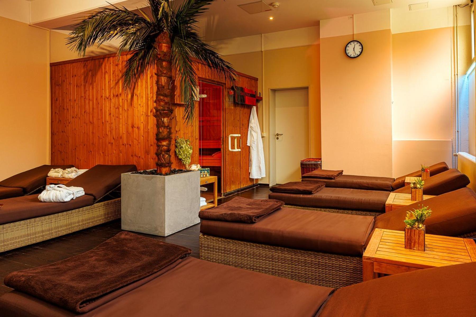 Genohotel Forsbach Росрат Экстерьер фото