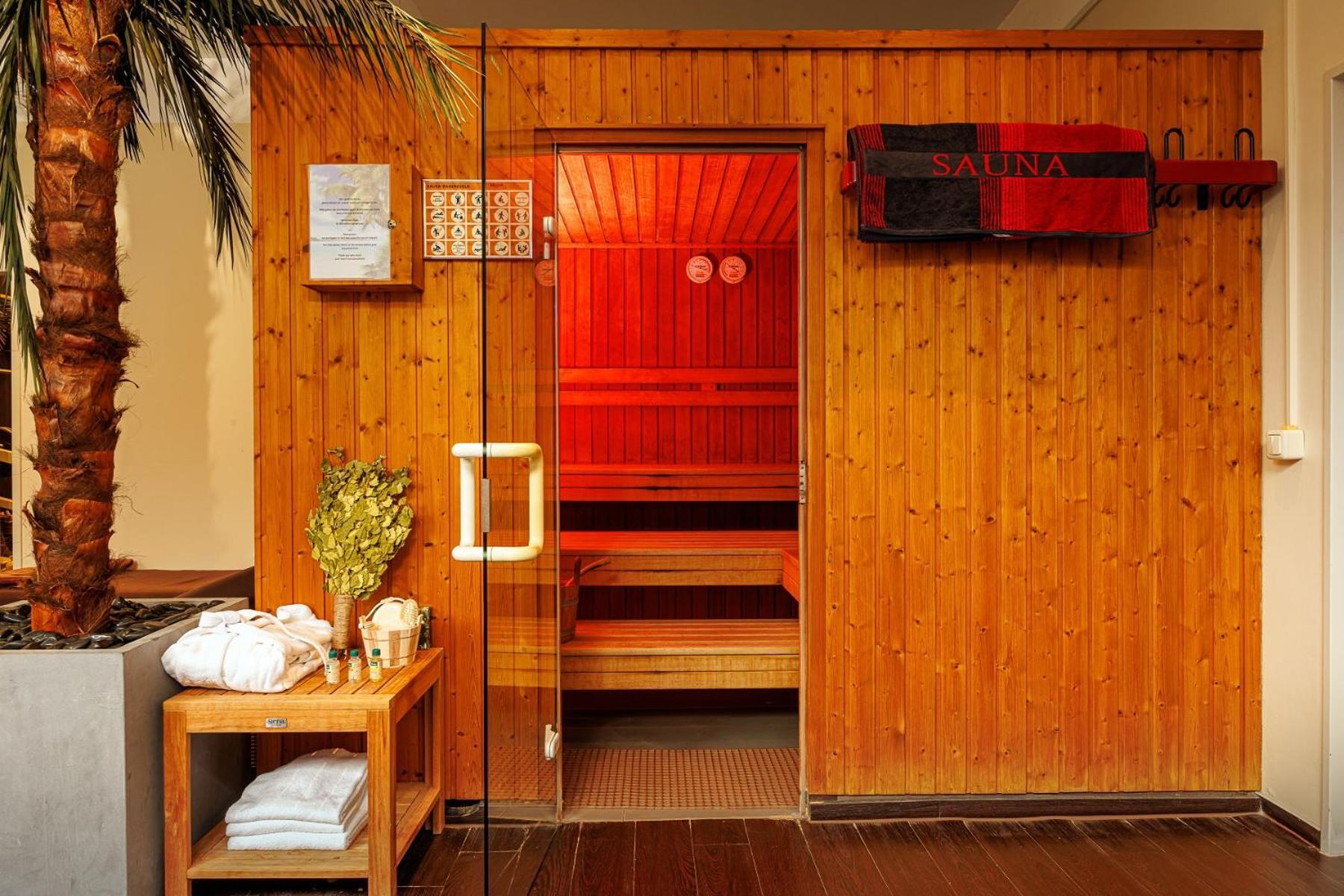 Genohotel Forsbach Росрат Экстерьер фото