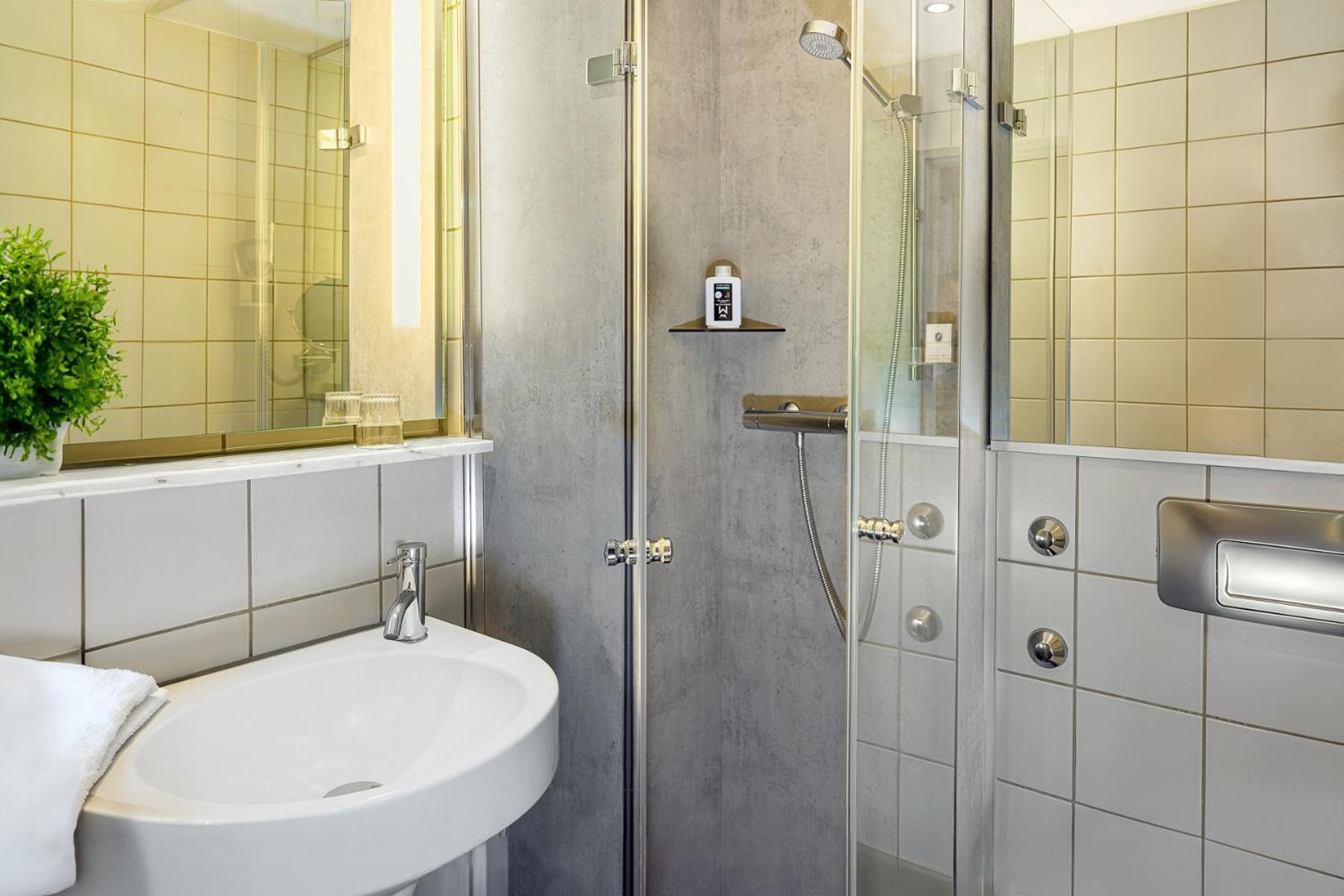 Genohotel Forsbach Росрат Экстерьер фото