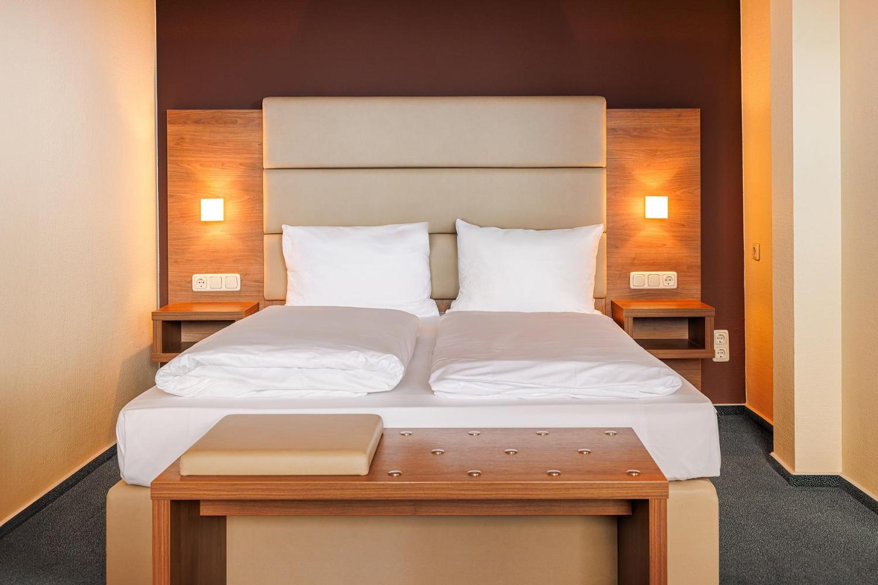 Genohotel Forsbach Росрат Экстерьер фото